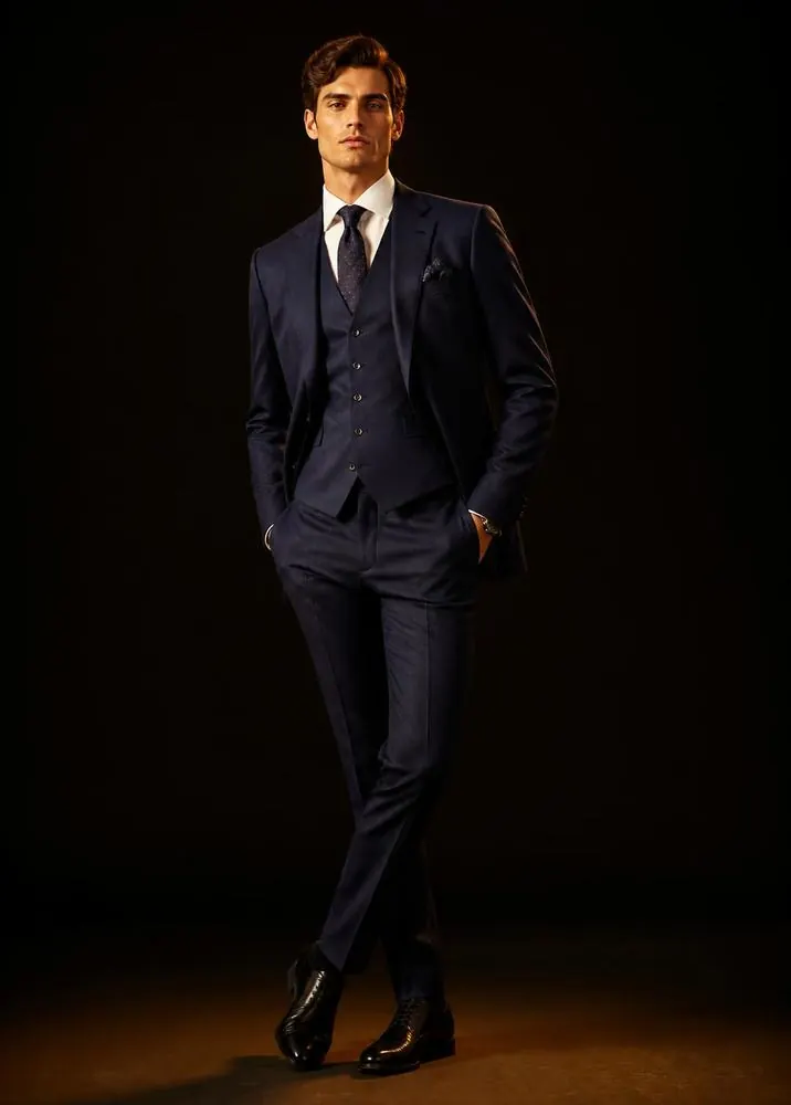 Bespoke 3-Piece Suit for men — made to measure by Daniel Bespoke